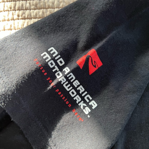 Mid America’ Motorworks air cooled VW 10th annual event T-shirt - Picture 4 of 5